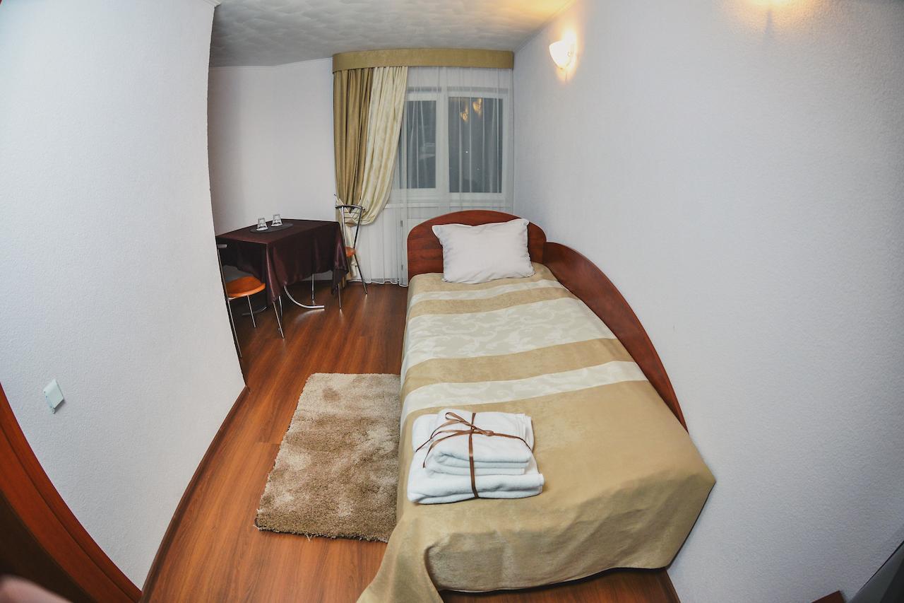Forsage Hotell Rivne Rum bild