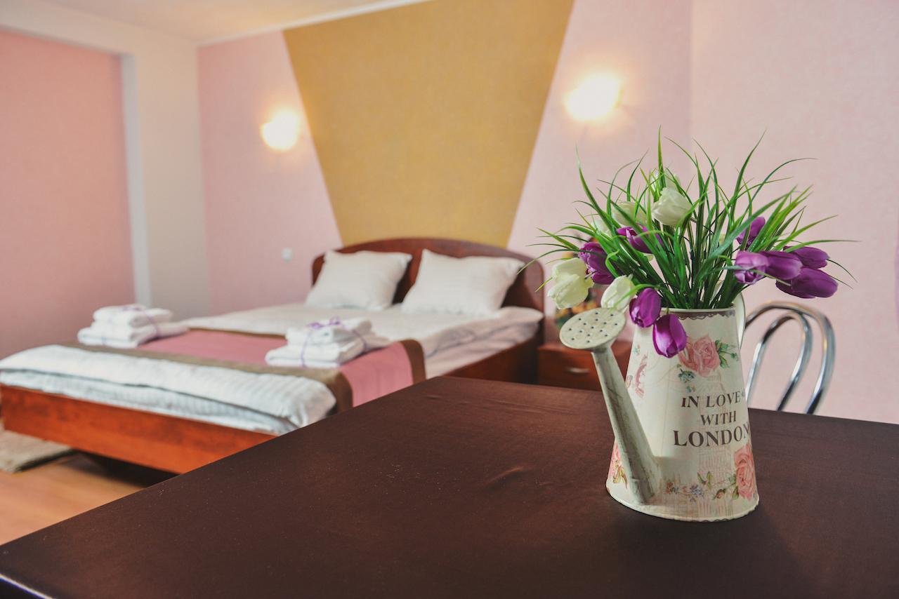Forsage Hotell Rivne Rum bild